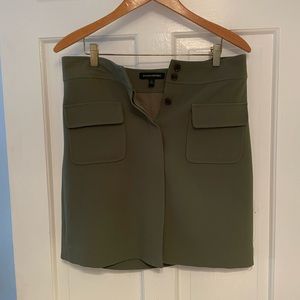 Banana Republic cargo button down skirt